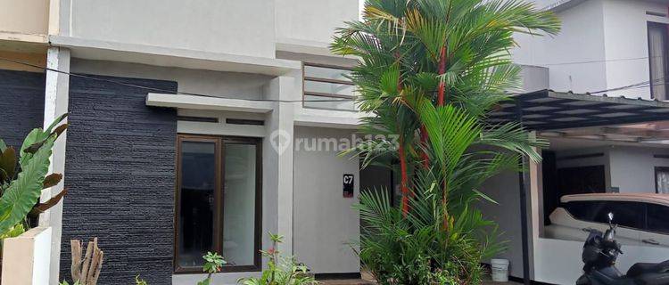 Rumah cantik terawat di Antapani residence  1