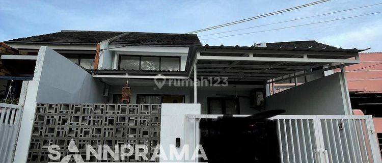 Dijual rumah siap huni di perumahan cahaya garuda depok 1