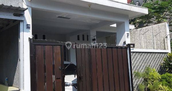 Dijual Rumah di Perumahan Daerah Buring Gmk01432 1