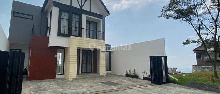 Villa Full Furnish Ada Kolam Renang di Kota Batu Rib0002 1