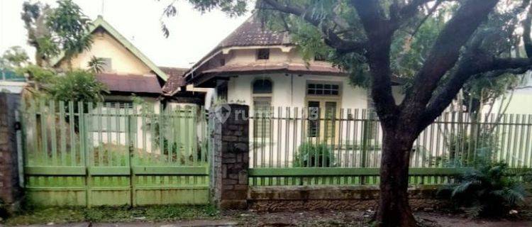 Rumah Model Kolonial di Daerah Klojen Malang Gmk00210 1