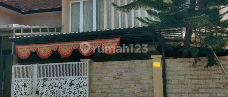Di Jual Rumah Mewah Di Manyaran Dekat Bandara 1