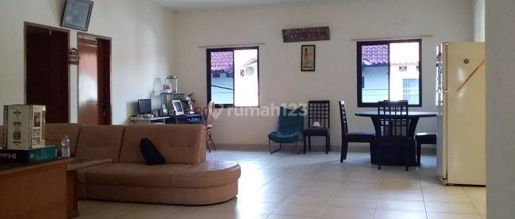 Di Jual Rumah 3 Lantai Bagus Unfurnished SHM Komplek Pasir Pogor Ciwastra 1