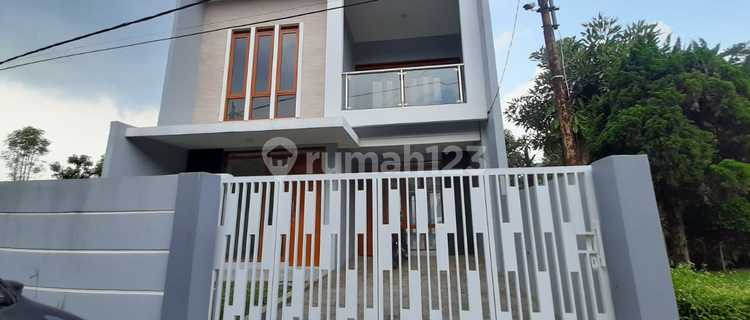 FOR SALE NEW 2-STORY BUILDING WING CIGADUNG BANDUNG 1