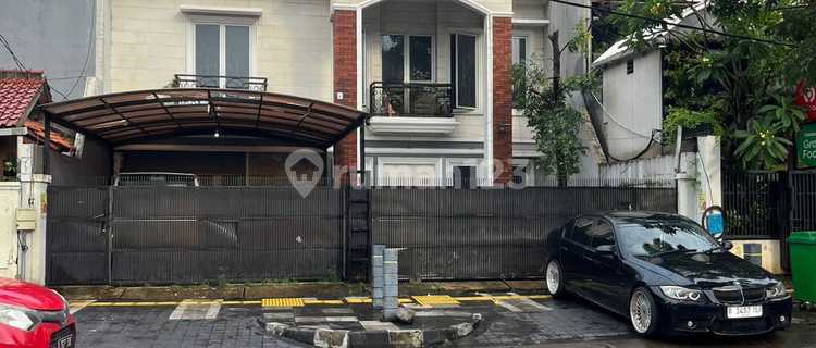 Disewakan Rumah di Area Senopati 1