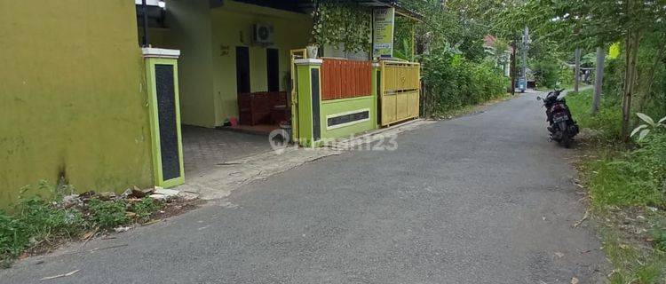 Rumah Toko Siap Huni Di Jl Kepiting Banyuwangi Kota 1