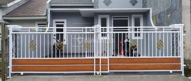 Rumah siap huni full renovasi di citra indah city 1