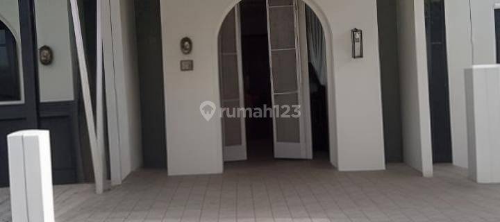 Jual rumah bagus siap pakai di citragrand 1