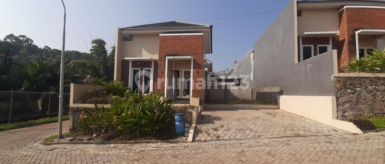 Jual Rumah Bagus Siap Pakai Mijen Semarang Barat 1