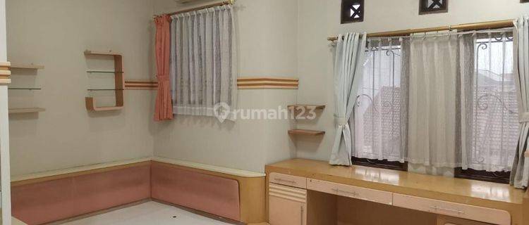 Rumah Dijual Mekarwangi Bandung Lux Jati One Gate 1