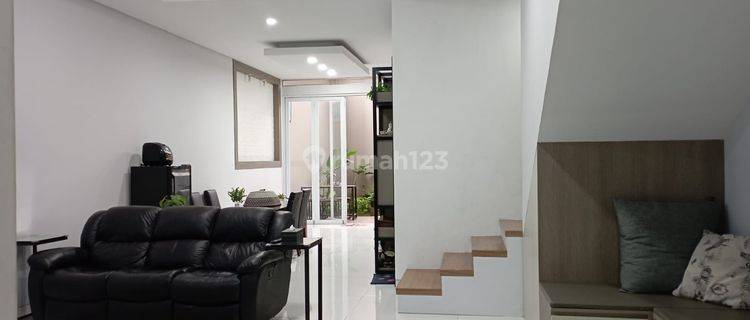 Rumah Dijual Mekarwangi Bandung Full Furnished Celini 1