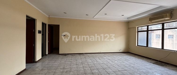 Shop House for Rent in Batununggal Bandung Ready to Use 1