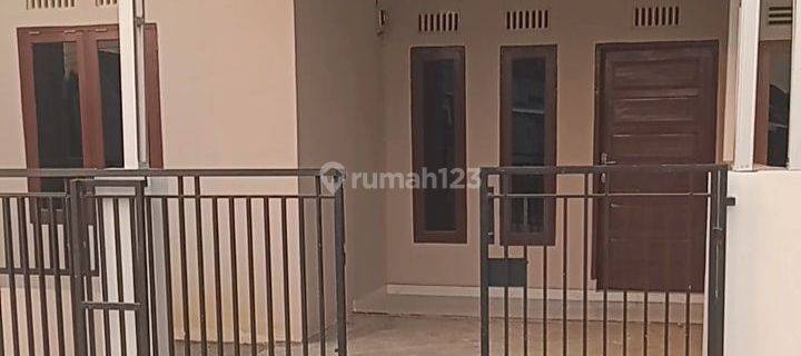 Rumah Di Jual Bonus Ac Dan Pagar Keliling Lokasi Sangat Strategis Sukawinatan Tengah Kota 1