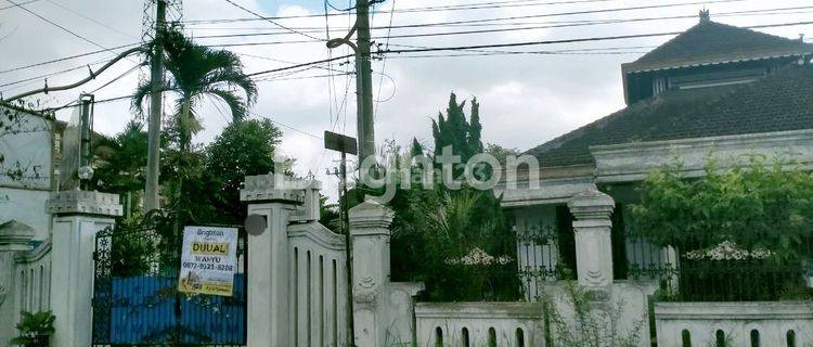 RUMAH HOOK TENGAH KOTA TULUNGAGUNG 1