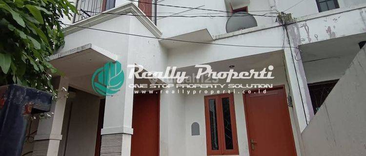 Disewakan Rumah 2 Lantai Semi Furnished Di Cikunir Jakamulya Bekasi 1