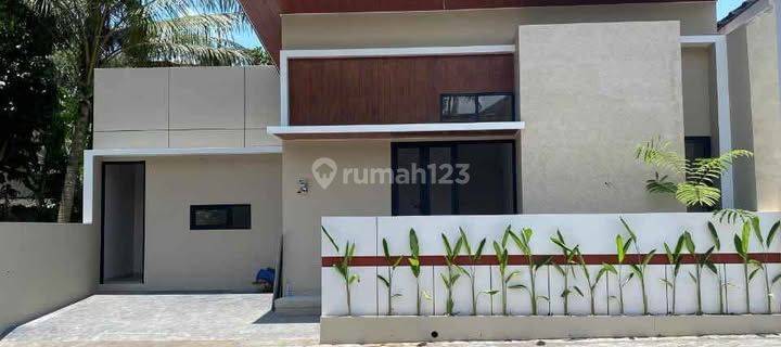 RUMAH SIAP HUNI DEKAT RSUD SLEMAN DAN POLRES SLEMAN 1