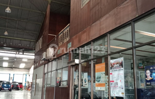 Ruang Usaha cocok untuk Investasi di kawasan wisata Kota lama 1