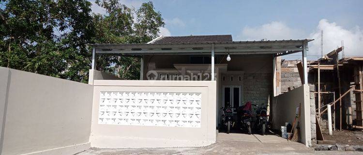 Rumah murah strategis dekat pasar Cebongan dan Jogja kota  1