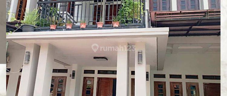 Rumah 2 lantai murah startegis di Jl kabupaten dlm ringroad  1