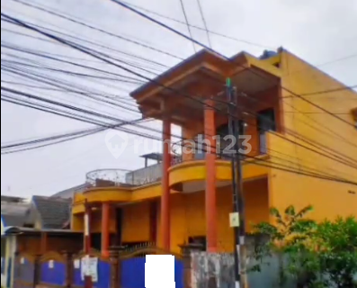 Roadside Boarding House Strategically Located in Malang 1