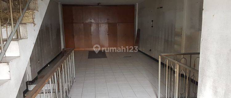 Disewakan Ruko Strategis di Taman Sari, Bandung Bagus 1