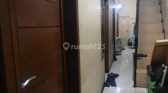 Kosan Aktif di Sayap Lengkong Lokasi Strategis 1