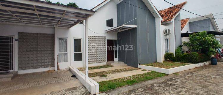 Rumah Bagus Unfurnished SHM Bojongsari Kota Depok 1