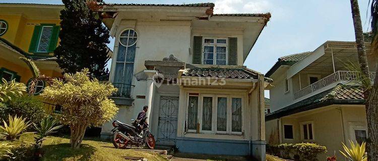 Villa Murah Perlu Renovasi Harga Negotiable di Puncak Resort 1