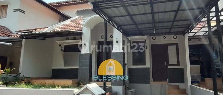 A comfortable house in Graha Taman Bunga BSB City. 1