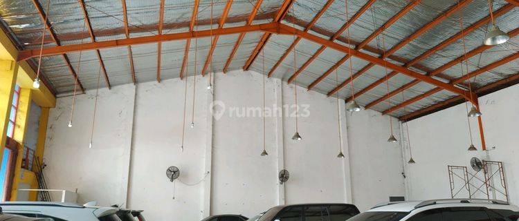 Gedung Showroom Puri Anjasmoro Semarang Barat. 1