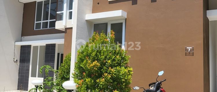 Rumah Nyaman Di Madukoro Regency 1