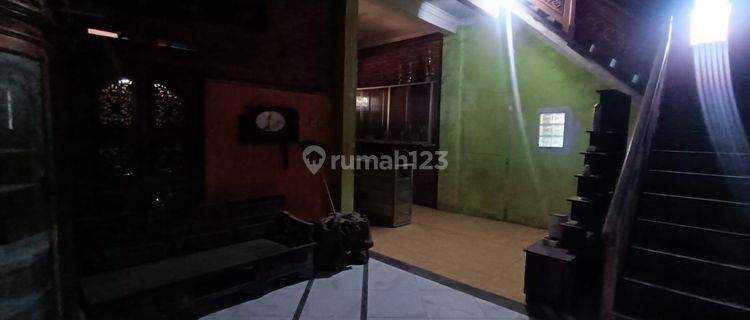 Rumah Pinggir Jalan Raya Karanganyar Demak 1