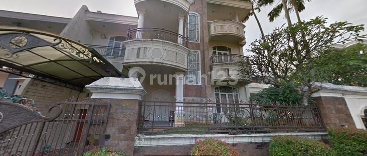 House at Jl Bukit Duta Timur, Bukit Sari, Sumurboto, Banyumanik, Semarang. 1