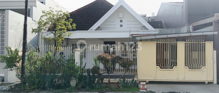 City Center House in Tawangmas, West Semarang 1