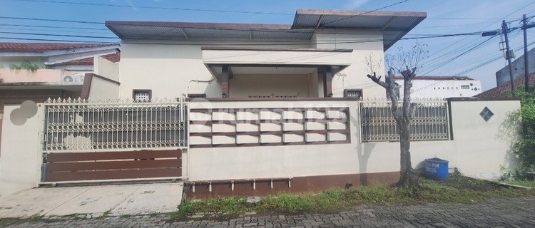 Rumah Hook di Jl Wanara Raya Pedurungan Tengah Semarang 1