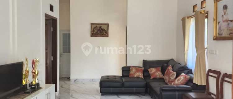 Disewa Rumah 2 Lantai Full Furnished Siap Huni Lokasi di Pasir Salam Bandung 1