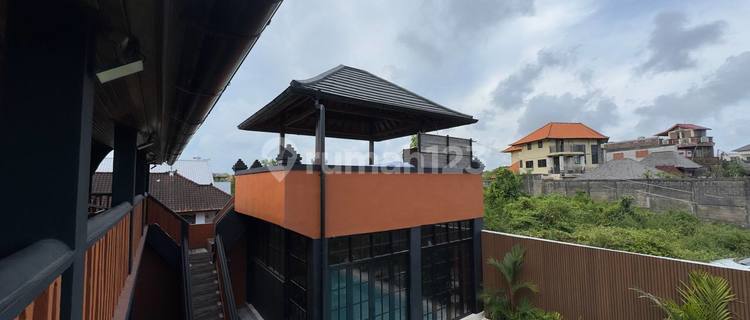 Newly Renovated Guesthouse For Sale In Ungasan 1