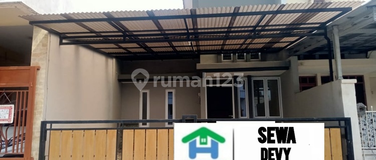 Disewakan ,rumah Cantik Siap Huni Bebas Banjir ,aman Dan Nyaman (smt) 1