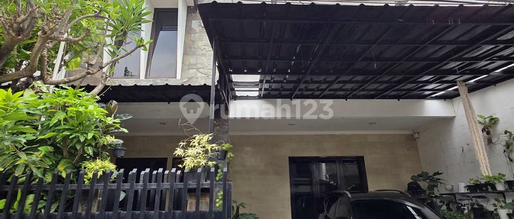 Prime Location House in Menteng, Central Jakarta 1