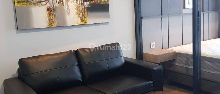 Dijual Apartemen 1 BR Fully Furnished Di The Smith Alam Sutera 1