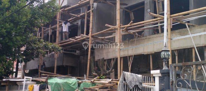 Rumah Baru Di Nusaloka Bsd Tangerang 1
