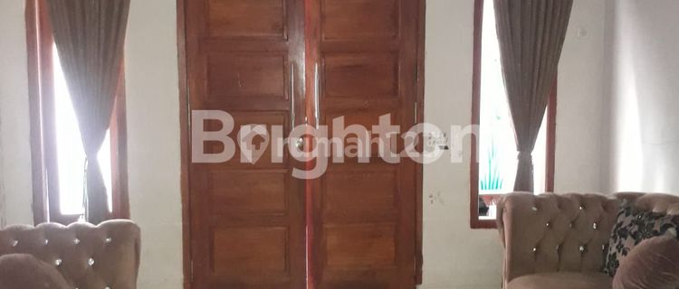 rumah 2 lantai di Griya Sepaniang. 1