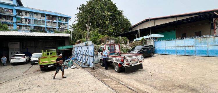 Gudang di Kapuk Indah, Jakarta Utara, luas 2400 m2, siap pakai kondisi gudang masih bagus 1