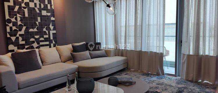 Verde Two, Apartemen luxury di jantung Kuningan, 2 bedroom, spacious, failitas super lengkap, 15 menit ke bandara Halim 1