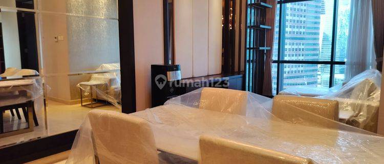 Sudirman Suite Apartement 3 bedroom ,corner unit, city view, 3 minutes walking distance to MRT Benhil 1