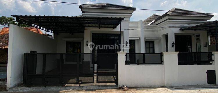 Rumah Mewah Dekat Pasar Gentan Di Jalan Kaliurang Km 9 1