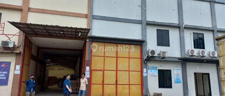 Disewakan Gudang di Meruya Utara kembangan (lisa) 1