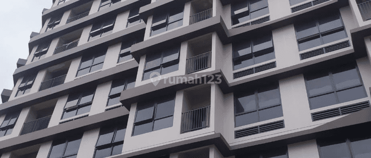 Apartemen Studio Siap Huni butuh cepat Di The Parc, Pondok Cabe 1