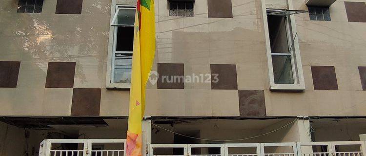 Rumah Kost Baru 4, 5 Lantai Full Furnished di Kemang,JakSel 1