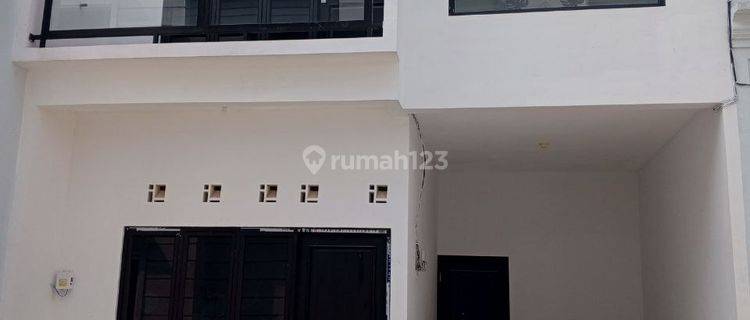 Rumah Minimalis 2 Lantai Mulai 550jt Di Kebagusan,jakarta Selatan 1